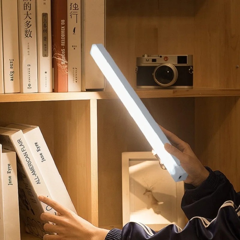 Barre LED à détecteur de mouve - Commercial Kitchen Lights avis et prix